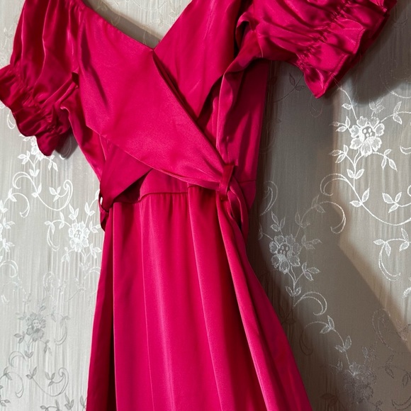North End Dresses & Skirts - North End Boutique Satin Pink Puff Sleeve Wrap Bow Midi Dress Small